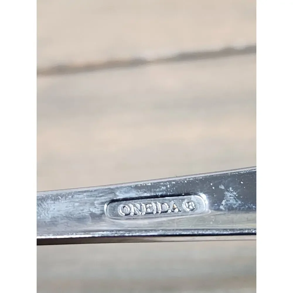 Oneida flatware stainless